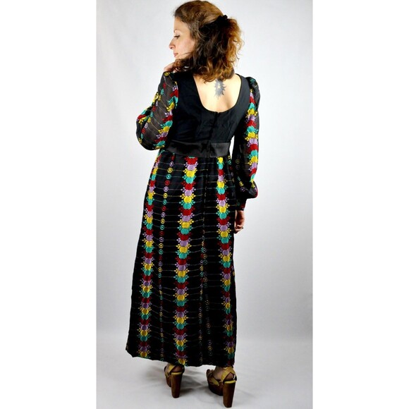 70s EMBROIDERED Mexican Maxi Dress - w/POET Sleeves - Gunne Sax Style S - M - Picture 2 of 5